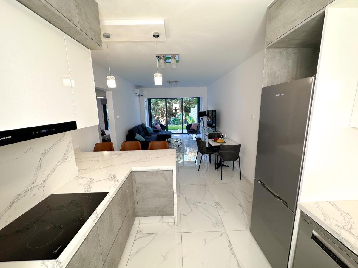 Luxury Garden Apartment Pafos Zewnętrze zdjęcie